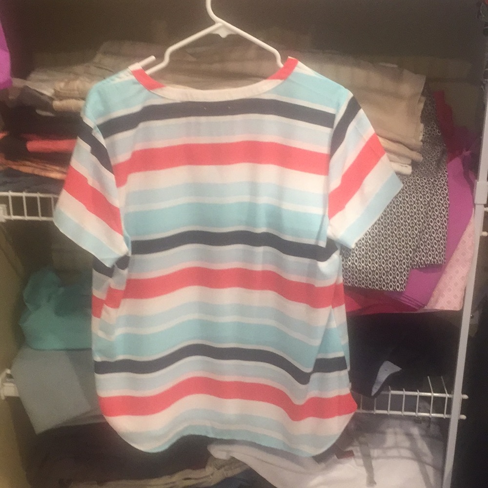 Blouse - Picture 2 of 3